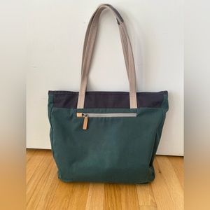 Bellroy Tokyo Tote Bag Green